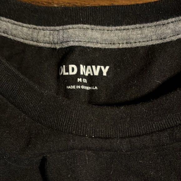 Old navy size 8 medium Christmas shirt - Picture 3 of 4